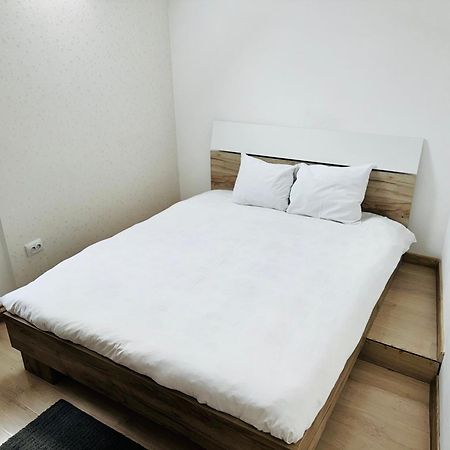 Schei Brasov-Скей Брашов Apartamento Exterior foto
